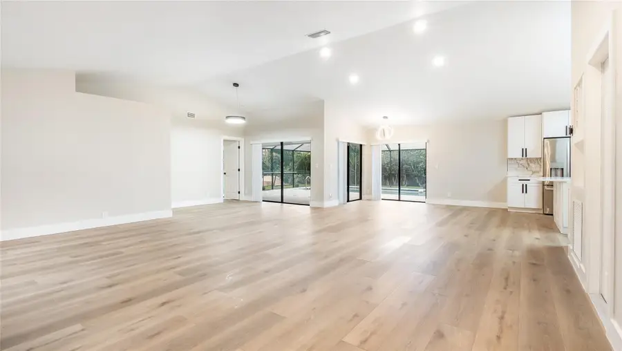 6411 NW 54th Dr, Coral Springs, FL 33067 - Image #3