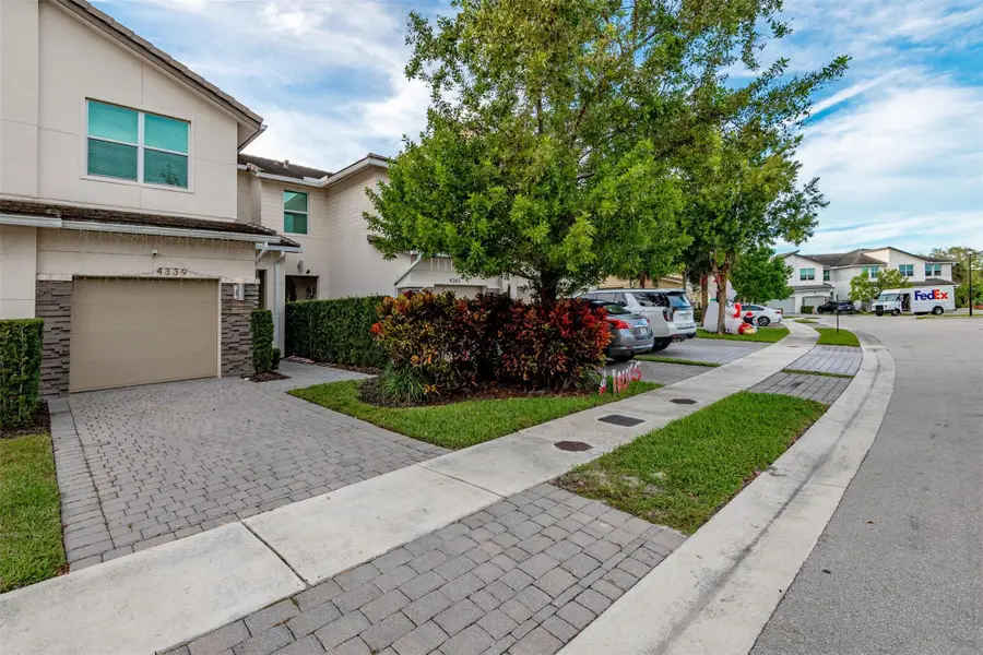 4339 Lago Dr #4339, Pompano Beach, FL 33064 - Image #3
