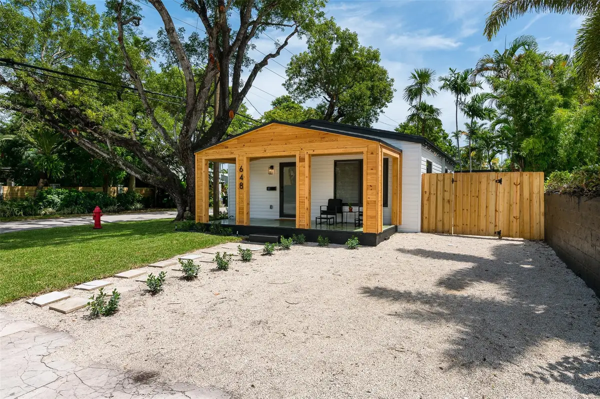 648 NE 16th Terr, Fort Lauderdale, FL 33304 - Image #1