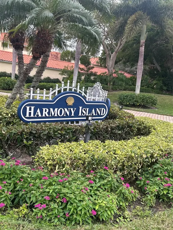 5040 Harmony Cir #108, Vero Beach, FL 32967