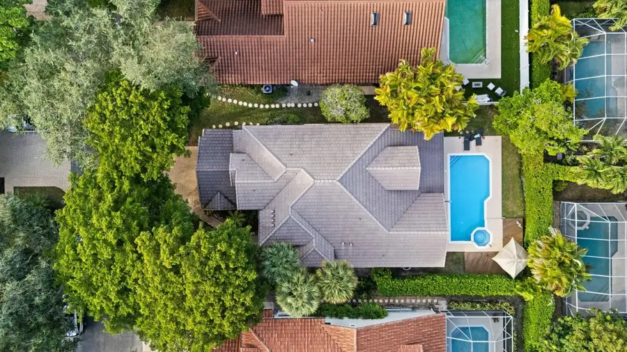 608 Misty Oaks Lane, Pompano Beach, FL 33069 - Image #2