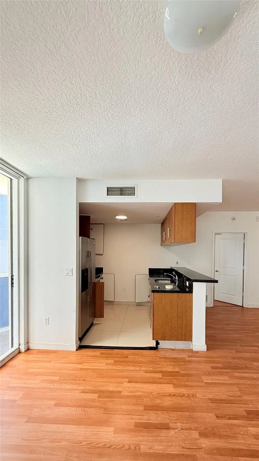 601 NE 23rd St #902, Miami, FL 33137 - Image #3