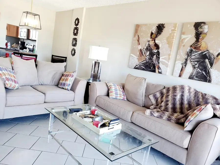 120 Royal Park Dr #B4, Oakland Park, FL 33309 - Image #3