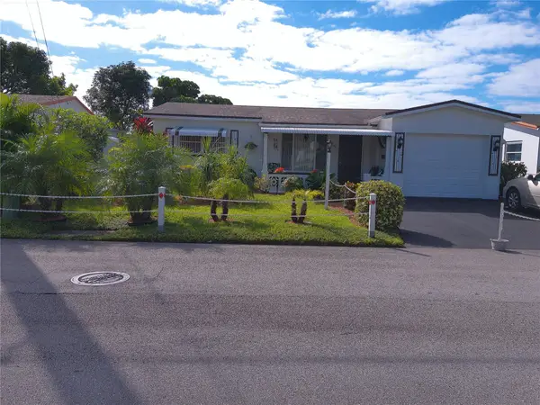 4600 NW 43rd St, Lauderdale Lakes, FL 33319