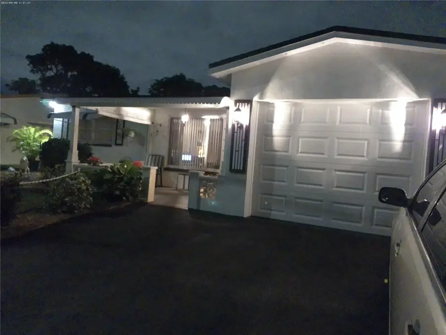 4600 NW 43rd St, Lauderdale Lakes, FL 33319 - Image #2