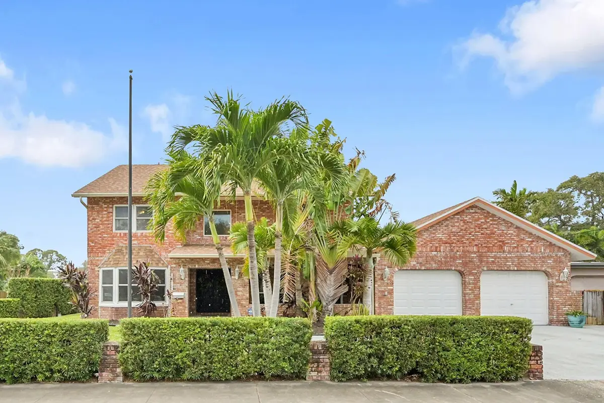 3999 NE 15th Ave, Oakland Park, FL 33334 - Image #1