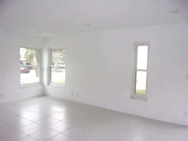 80 W Pheasant Run Blvd, West Palm Beach, FL 33415 - Image #2