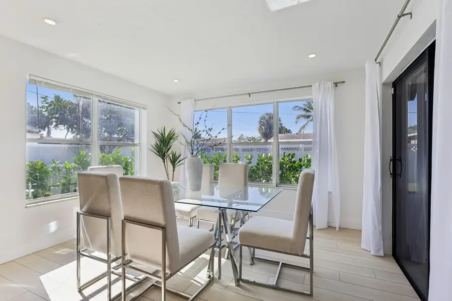 1040 N 74th Way, Hollywood, FL 33024 - Image #3