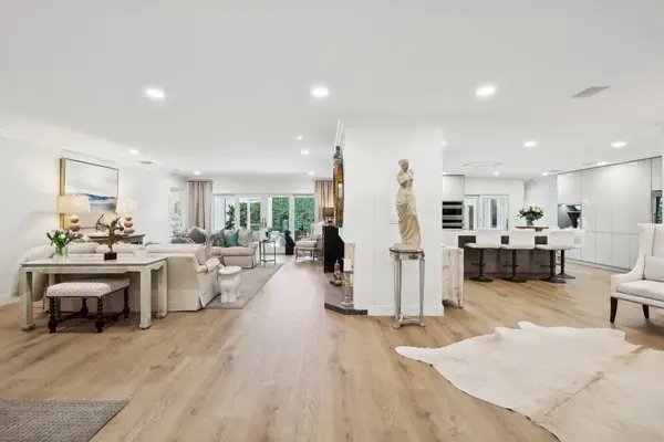 2510 NE 47th St, Fort Lauderdale, FL 33308