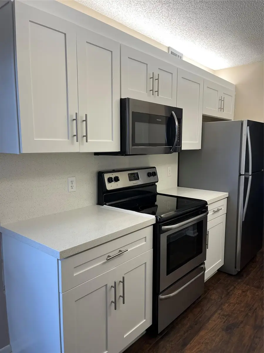 1300 SW 124th Ter #P211, Hollywood, FL 33027 - Image #2