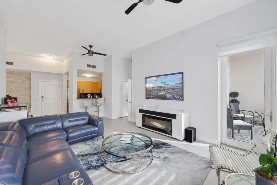 511 SE 5th Ave #2412, Fort Lauderdale, FL 33301 - Image #3