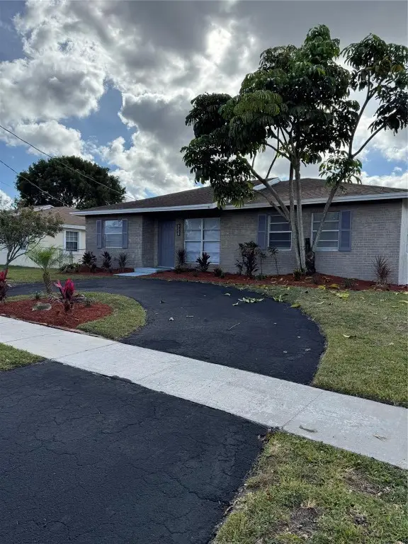 6558 NW 24th Court, Margate, FL 33063 - Image #2