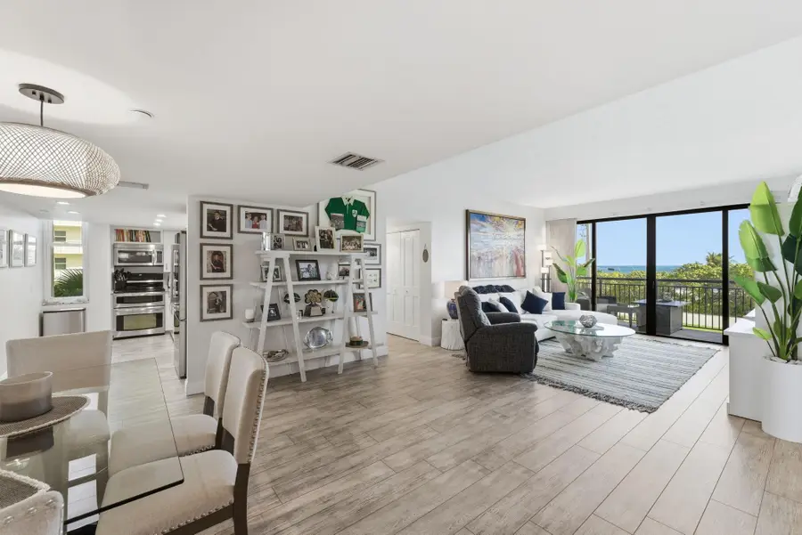 2727 N Ocean Blvd #A-301, Boca Raton, FL 33431 - Image #3