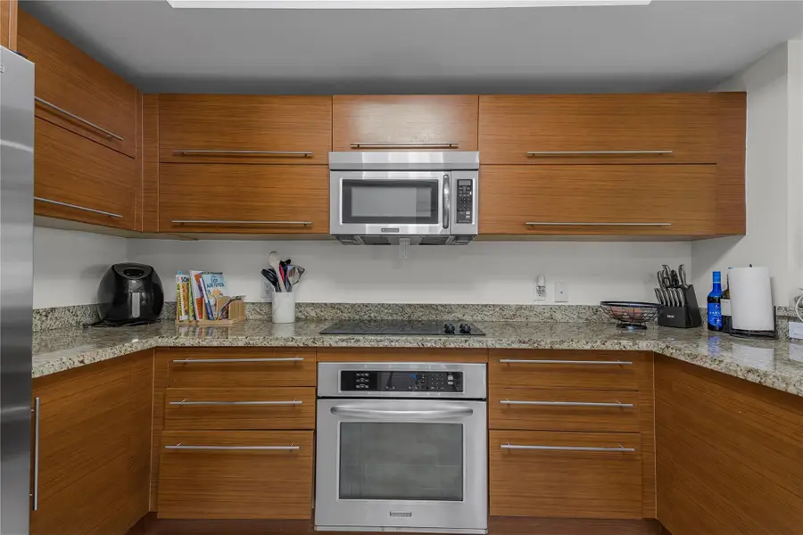 2641 N Flamingo Rd #901N, Sunrise, FL 33323 - Image #3