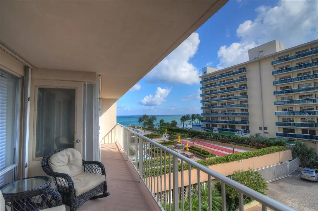 4100 Galt Ocean Dr #305, Fort Lauderdale, FL 33308 - Image #1