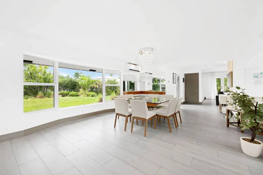 2711 Mayan Dr, Fort Lauderdale, FL 33316 - Image #3