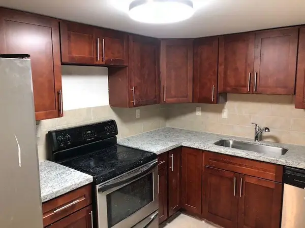 7300 NW 17th Street #201, Plantation, FL 33313