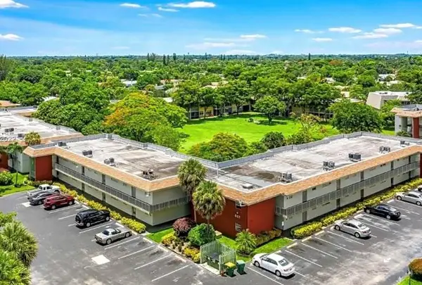 613 S State Road 7 #3G, Margate, FL 33068