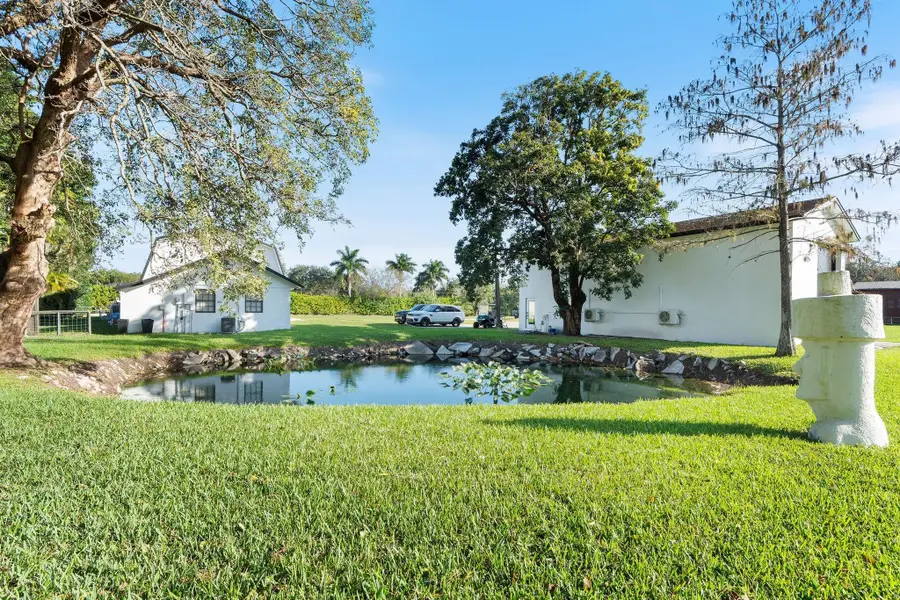 5702 SW 136 Avenue, Fort Lauderdale, FL 33330 - #3