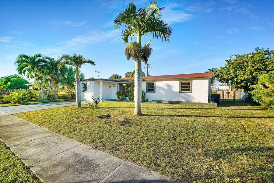 3613 SW 1st Street, Fort Lauderdale, FL 33312 - #2