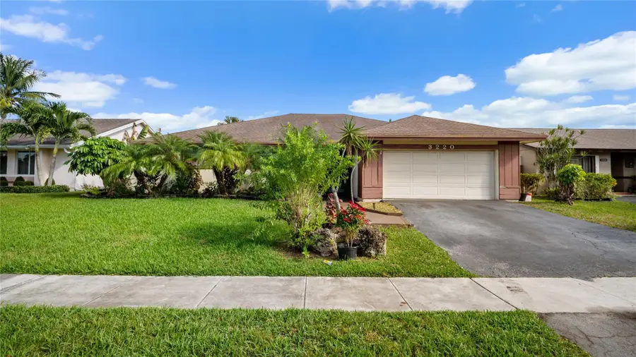 3220 NW 95th Ter, Sunrise, FL 33351 - Image #2