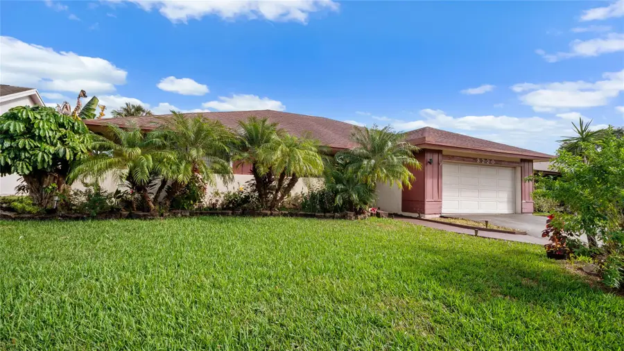 3220 NW 95th Ter, Sunrise, FL 33351 - Image #3