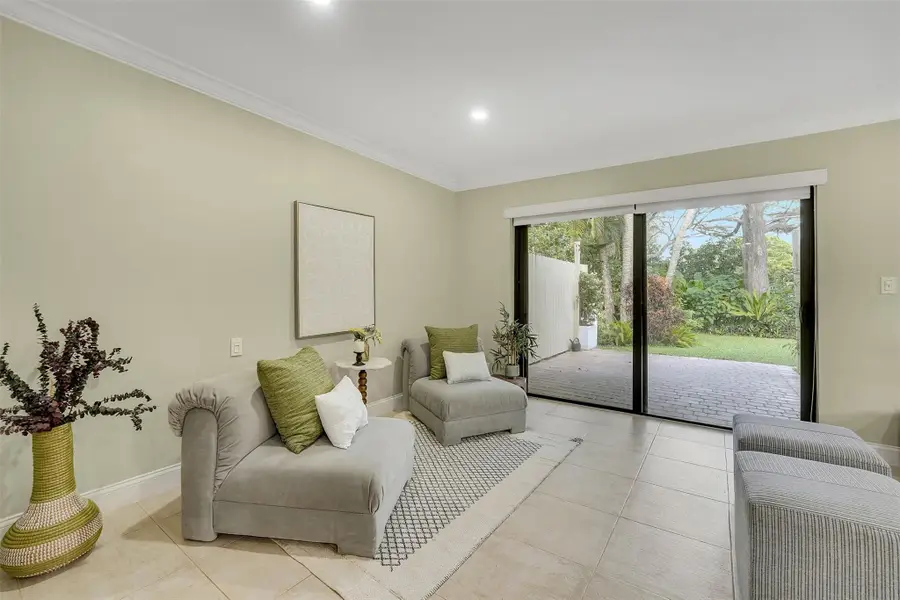 509 NE 19th St #509, Wilton Manors, FL 33305 - Image #3