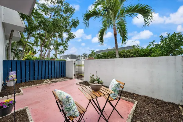 4024 SW 67th Ter #2, Davie, FL 33314