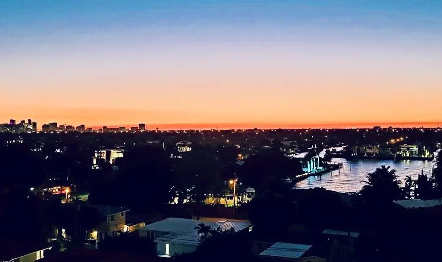 2200 NE 33rd Ave #8G, Fort Lauderdale, FL 33305 - Image #3