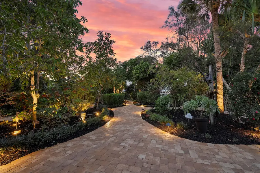 2727 NW Florida Ave, Stuart, FL 34994 - Image #2