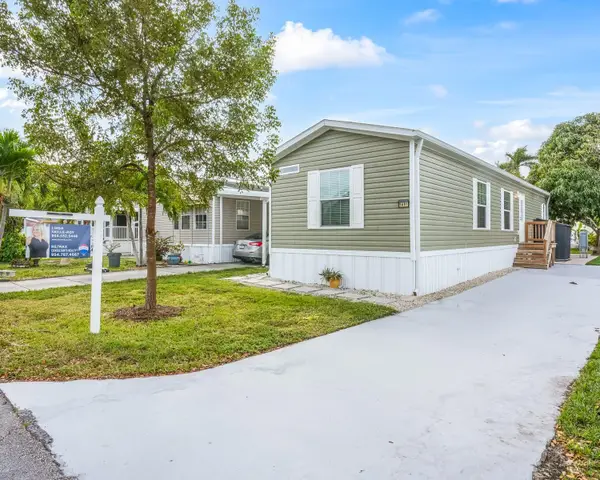 5681 SW Cypress Dr, Fort Lauderdale, FL 33312