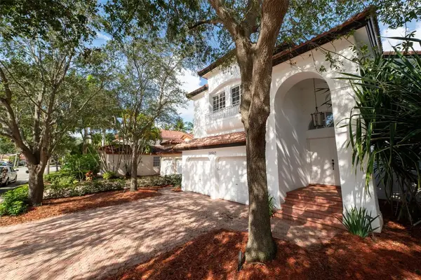 10965 NW 59th Street, Doral, FL 33178