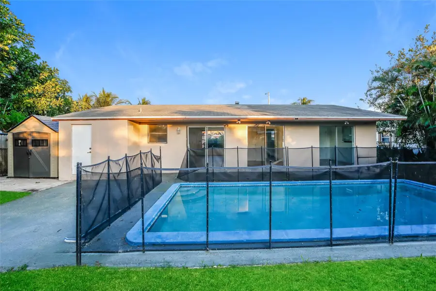 1411 SW 5th Ter, Deerfield Beach, FL 33441 - Image #2