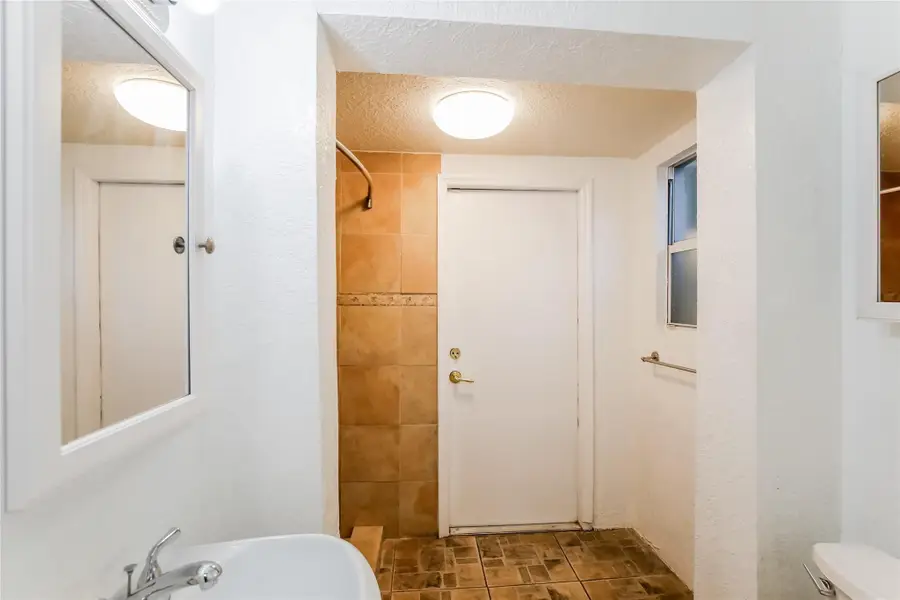 1411 SW 5th Ter, Deerfield Beach, FL 33441 - Image #3