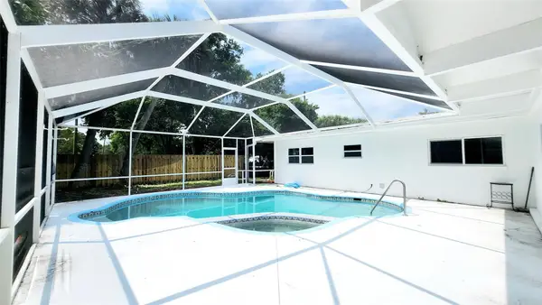 1715 York Ct, Fort Pierce, FL 34982