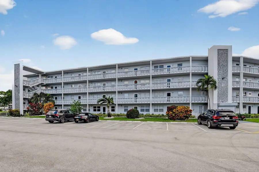 3020 Islewood D #3020, Deerfield Beach, FL 33442 - Image #2