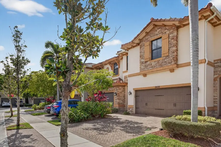 8435 Blue Cove Way #8435, Parkland, FL 33076 - #2