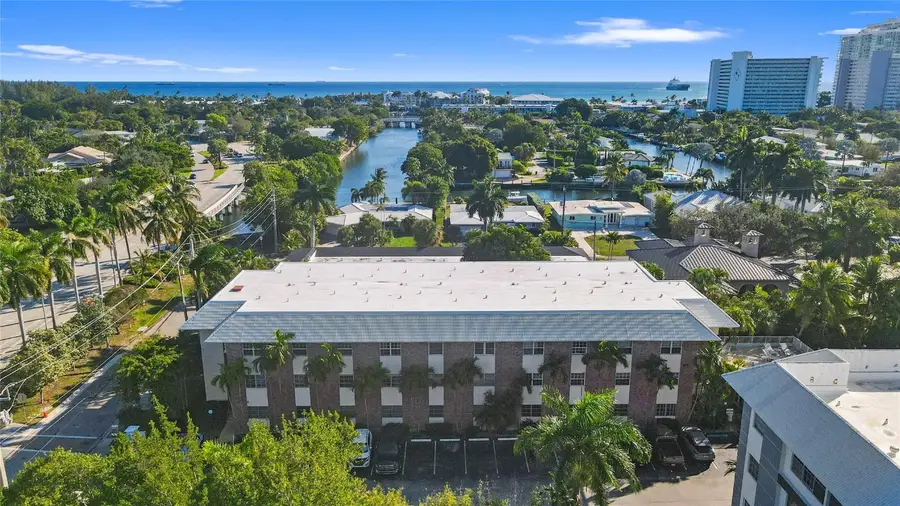 2426 SE 17th Street #207A, Fort Lauderdale, FL 33316 - Image #2