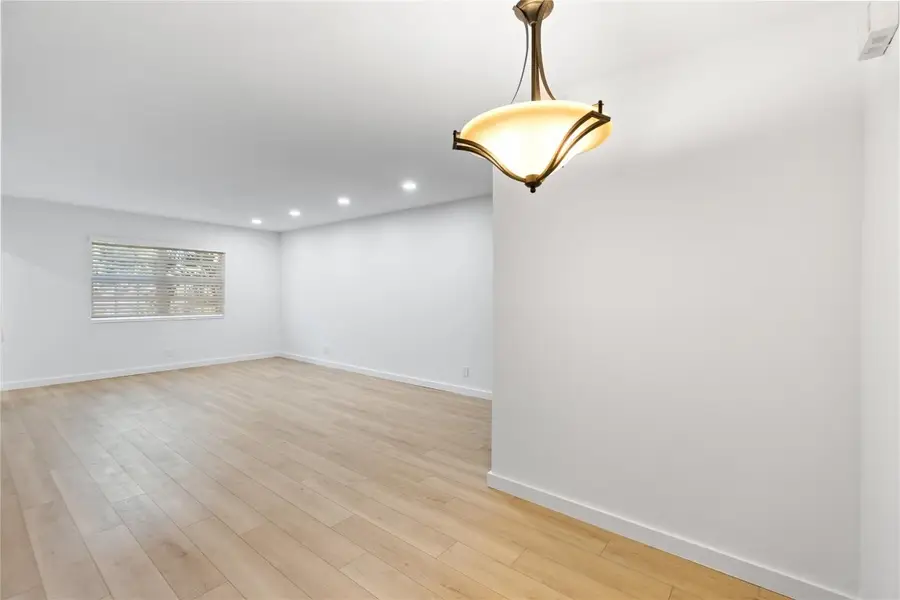 2426 SE 17th Street #207A, Fort Lauderdale, FL 33316 - Image #3