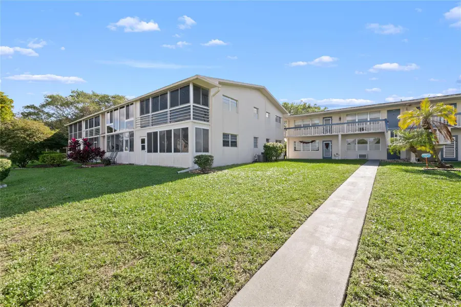 243 N Farnham K #243, Deerfield Beach, FL 33442 - Image #3