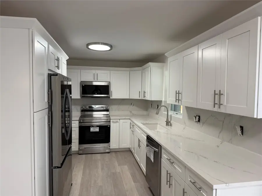 7040 SW 16th St, Pembroke Park, FL 33023 - Image #3