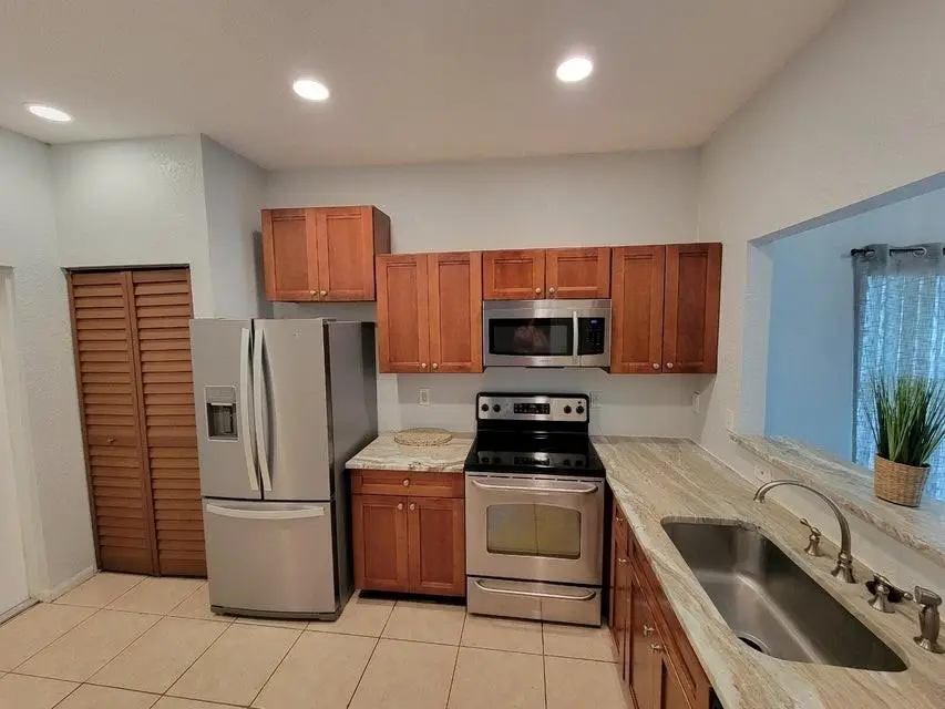 197 NW Eller, Deerfield Beach, FL 33441 - Image #2