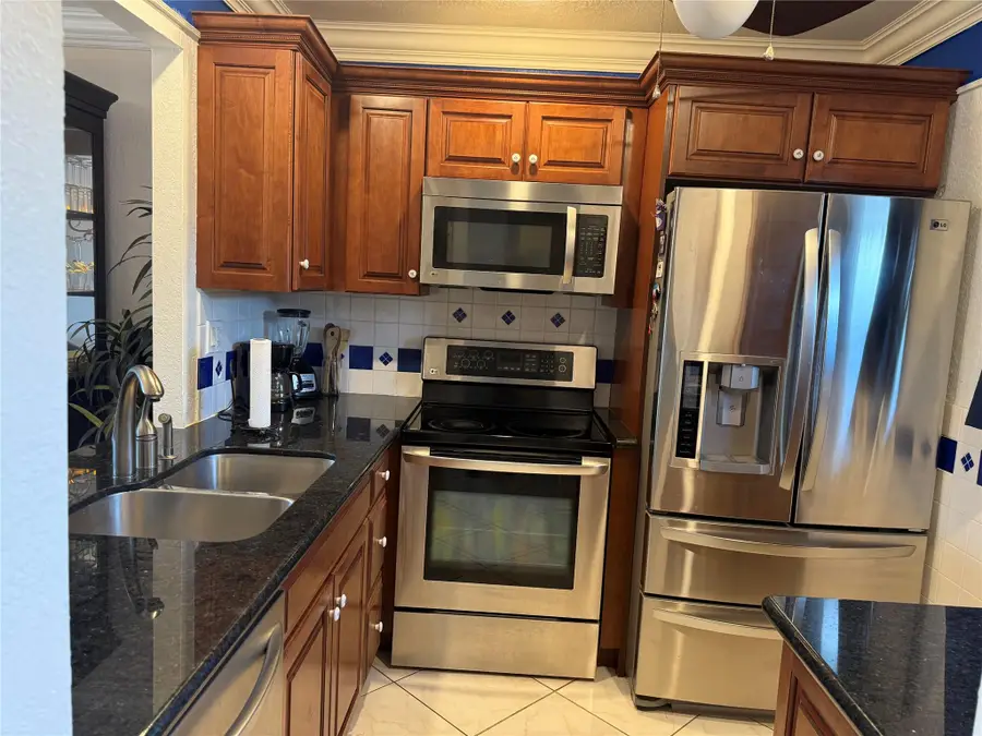 3531 NW 50th Ave #512, Lauderdale Lakes, FL 33319 - Image #3