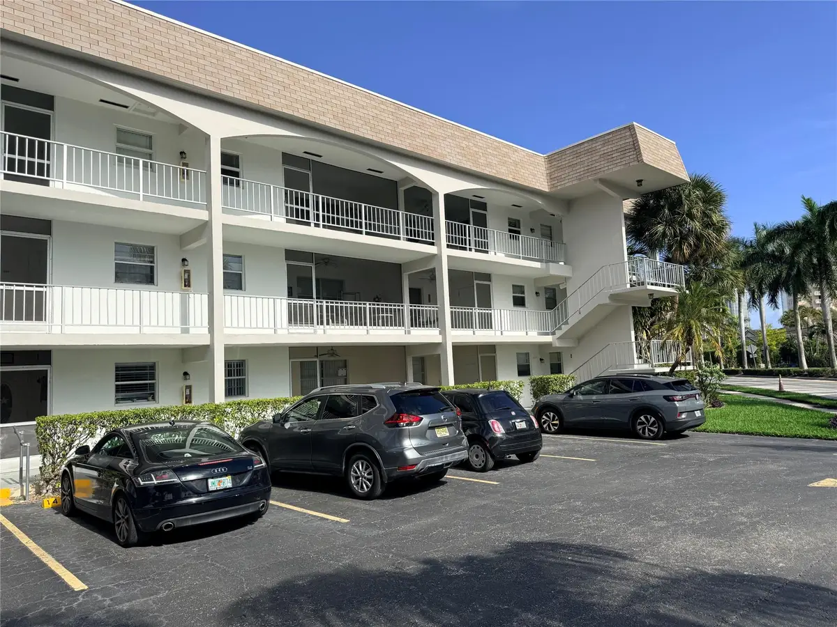 501 Blue Heron Dr #221-A, Hallandale Beach, FL 33009 - Image #1