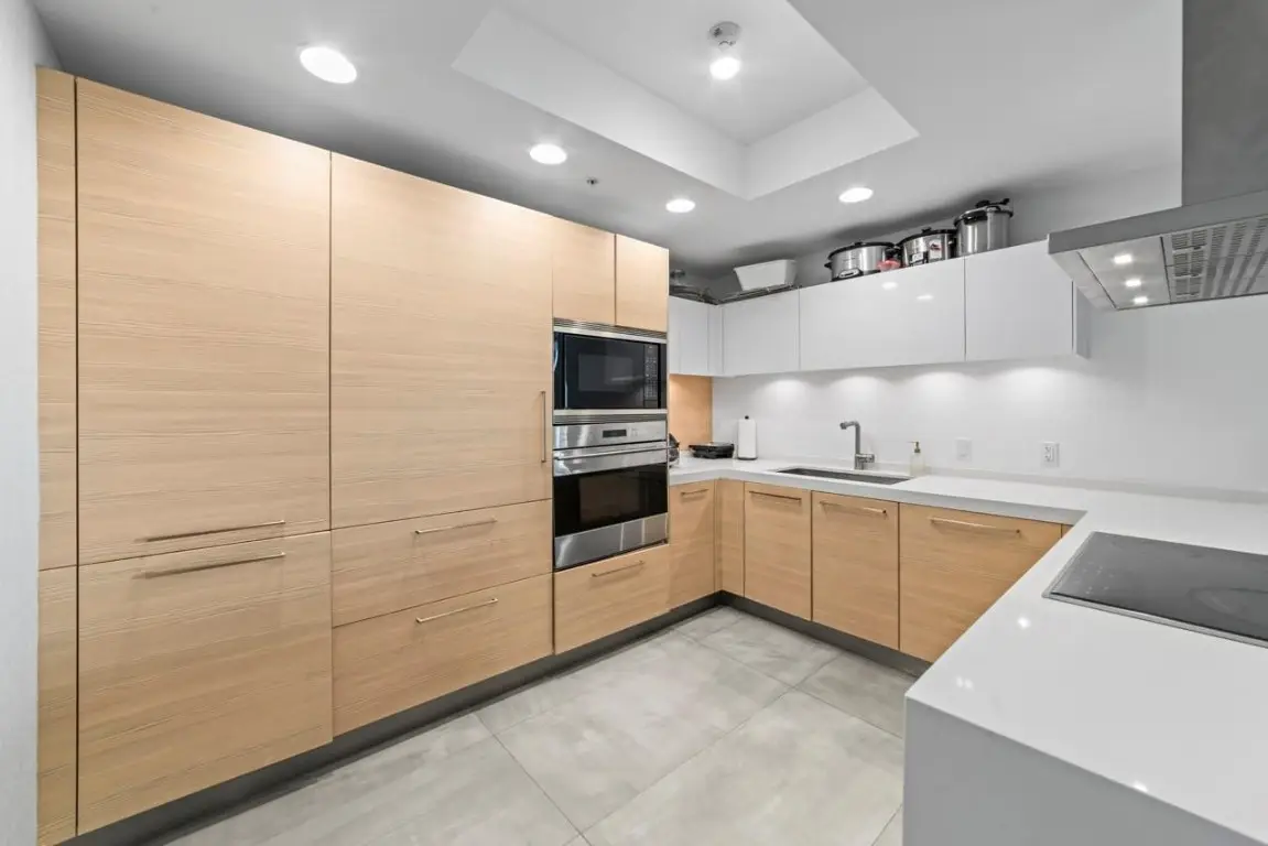 17111 Biscayne Boulevard #503, Aventura, FL 33160 - Image #1