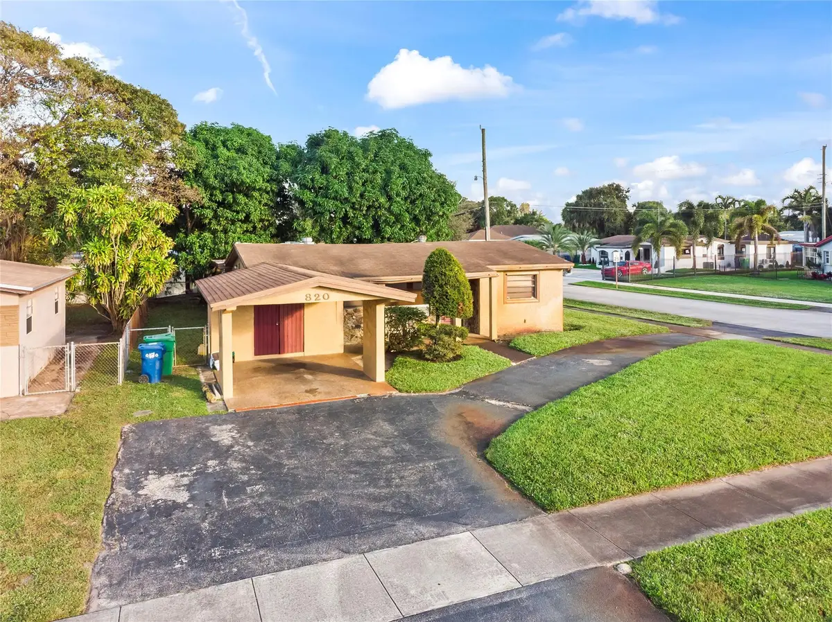 820 NW 38th Ave, Lauderhill, FL 33311 - Image #1