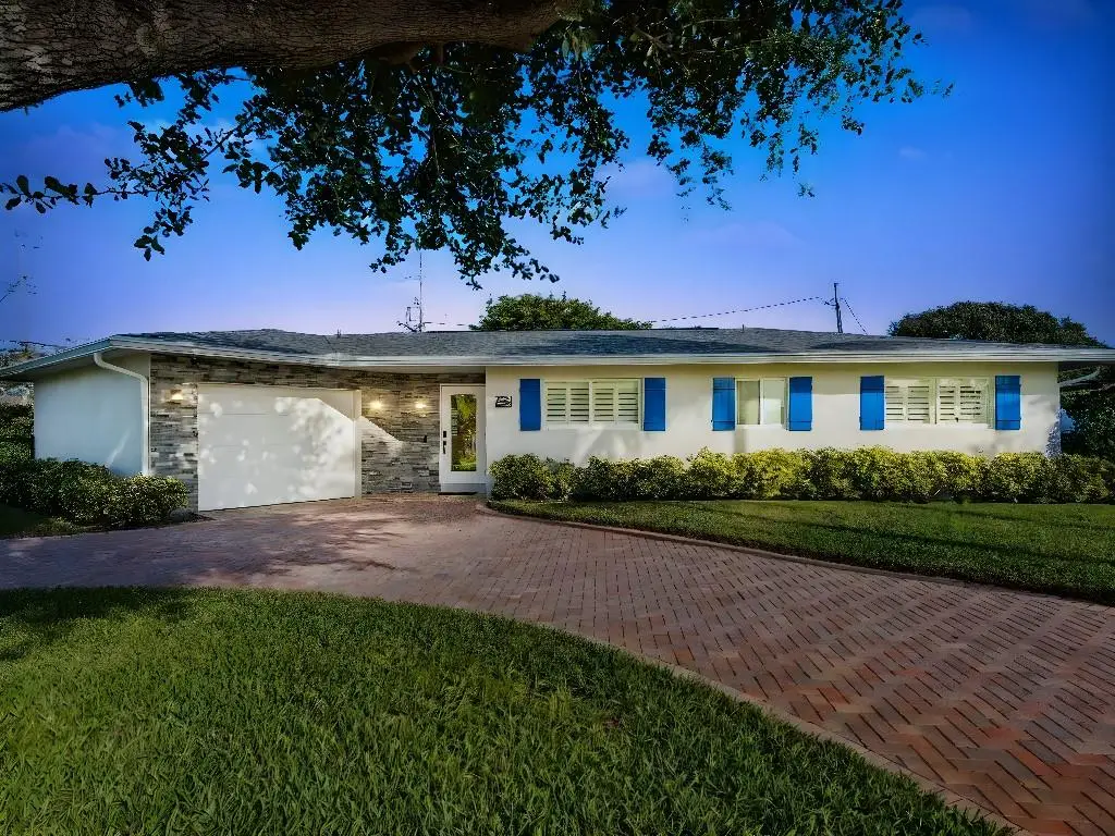 7981 Edgewater Dr, West Palm Beach, FL 33406 - Image #1