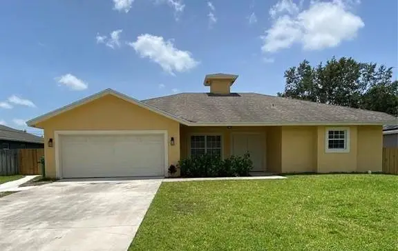 120 SW Grimaldo Ter, Port Saint Lucie, FL 34984 - Image #1