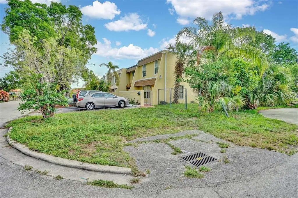 7500 NW 73rd Terrace #7500, Tamarac, FL 33321 - #1