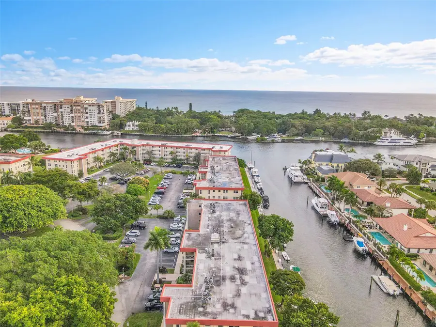 3050 NE 48th Ct #206, Lighthouse Point, FL 33064 - Image #3